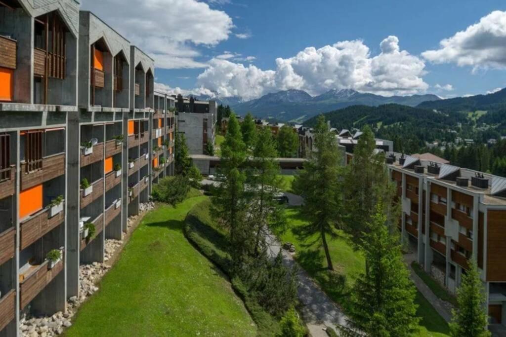 Charmante Chalet-Wohnung Im Ski-/ Wanderparadies Lenzerheide Zewnętrze zdjęcie